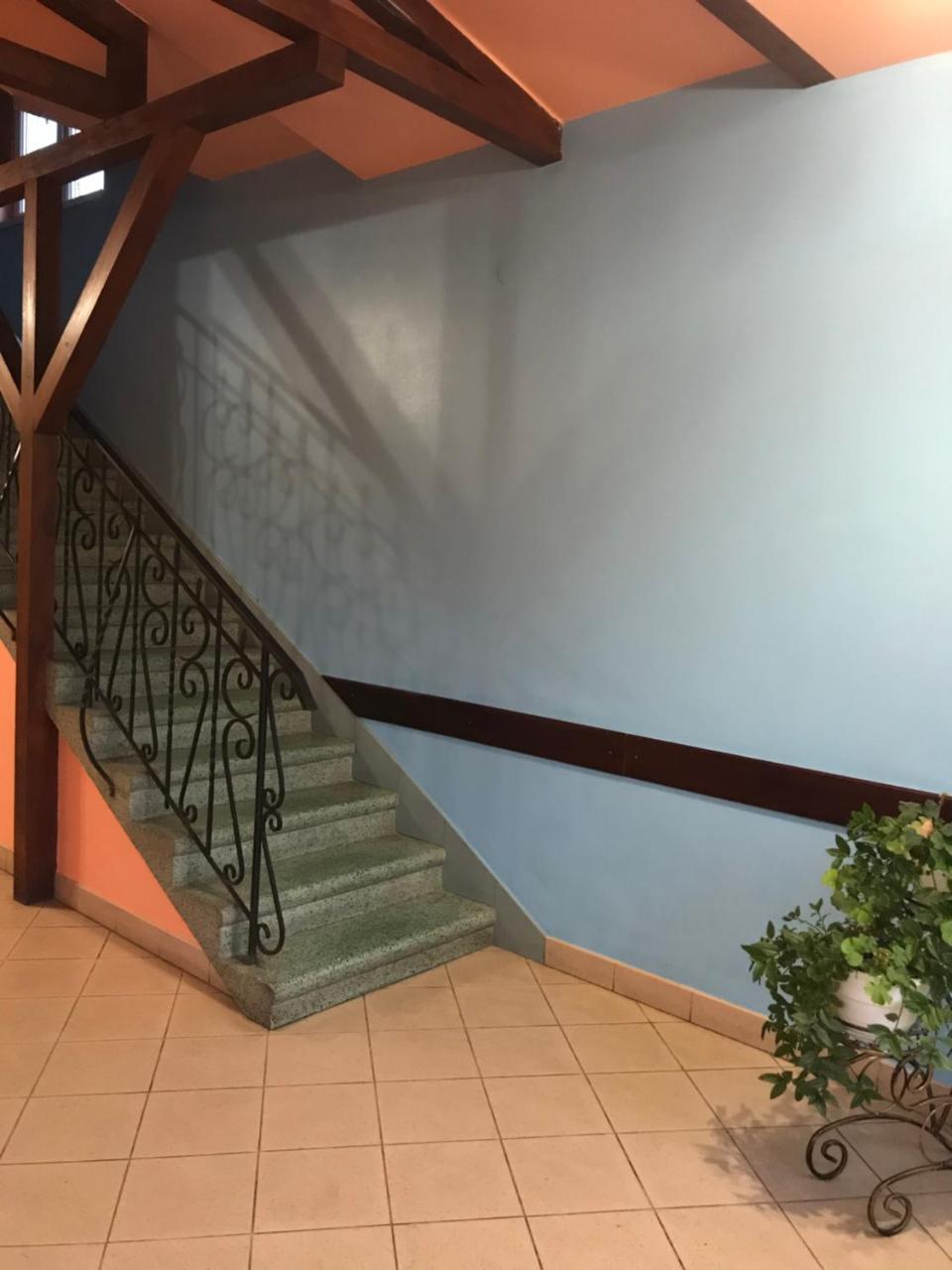 Hotel Rava-Ruska Ngoại thất bức ảnh